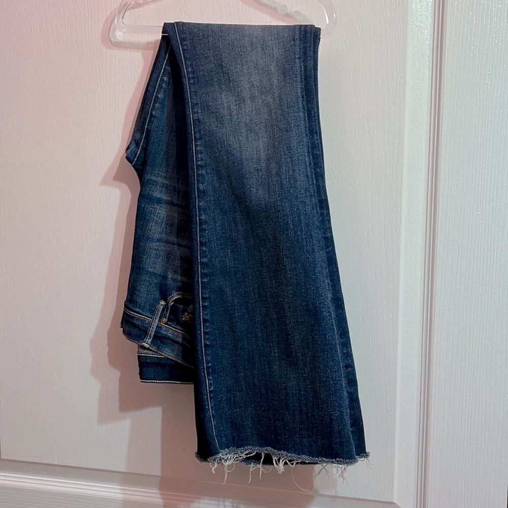 MOTHER The Weekender Fray Flare Mid-Rise size 27